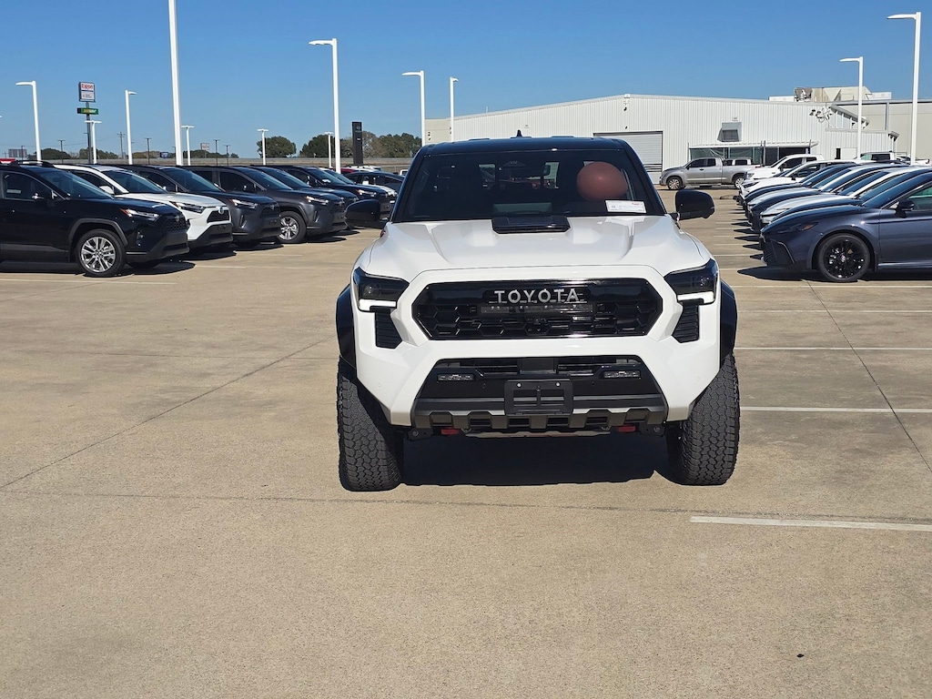 New 2025 Toyota Tacoma i-FORCE MAX TRD Pro 4X4 DOUBLE CAB HV