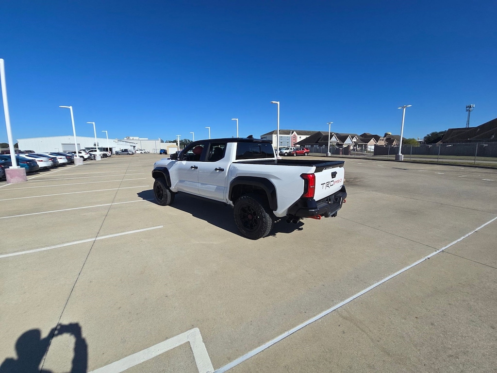 New 2025 Toyota Tacoma i-FORCE MAX TRD Pro 4X4 DOUBLE CAB HV