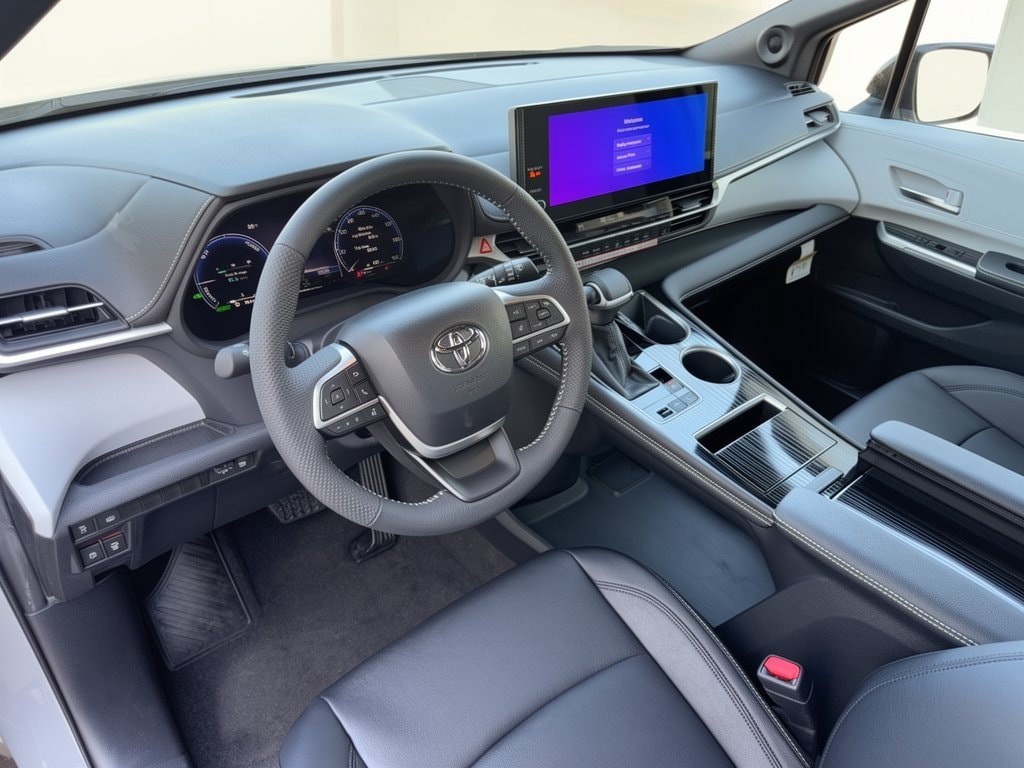 New 2026 Toyota Sienna XSE 7 PASSENGER