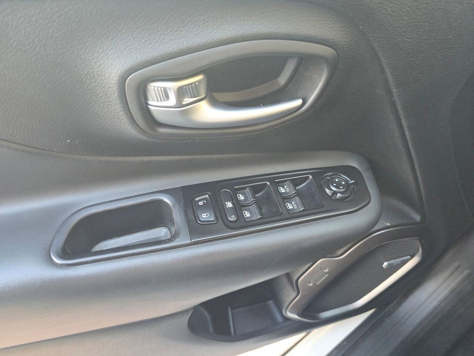 2020 Jeep Renegade Limited - Photo 22