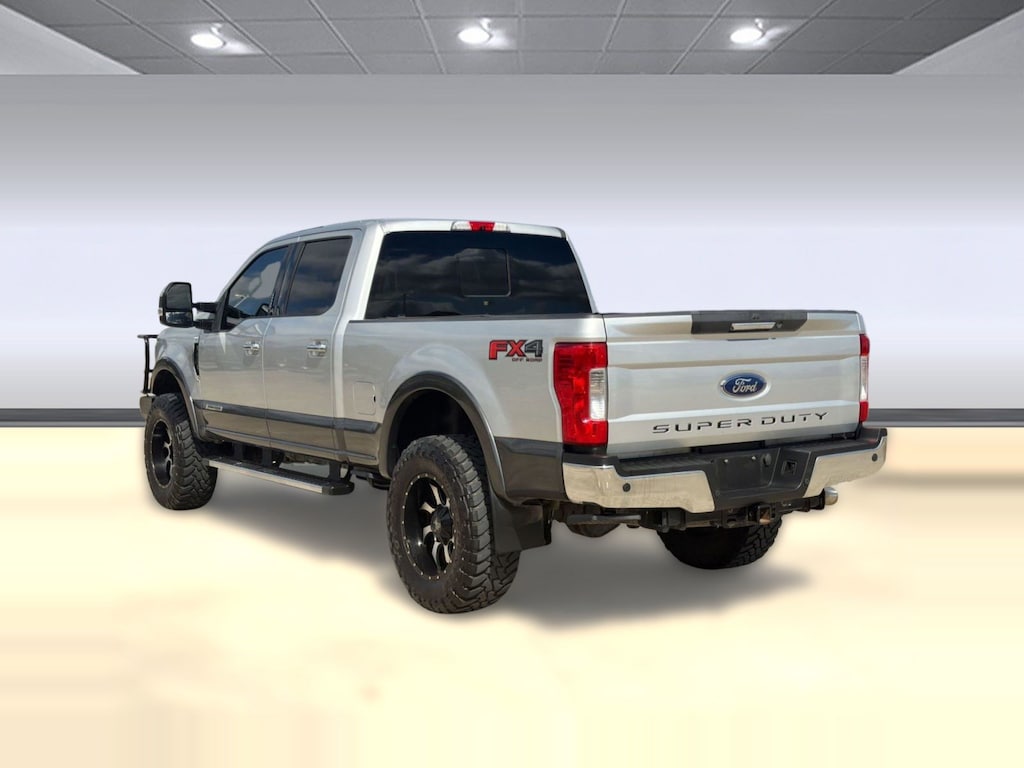 Used 2017 Ford F-250 Lariat Truck Crew Cab