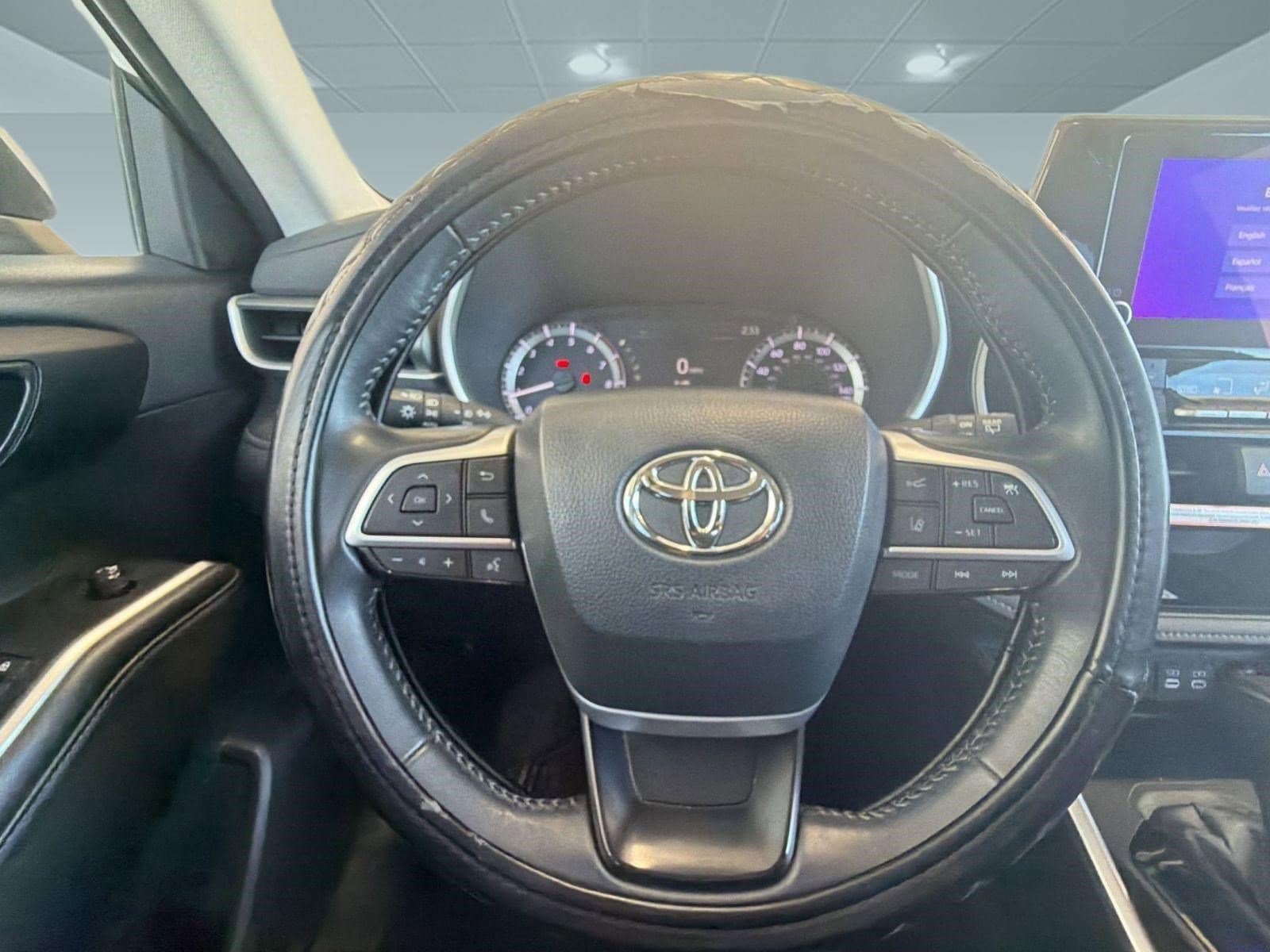 2024 Toyota Highlander XLE - Photo 11