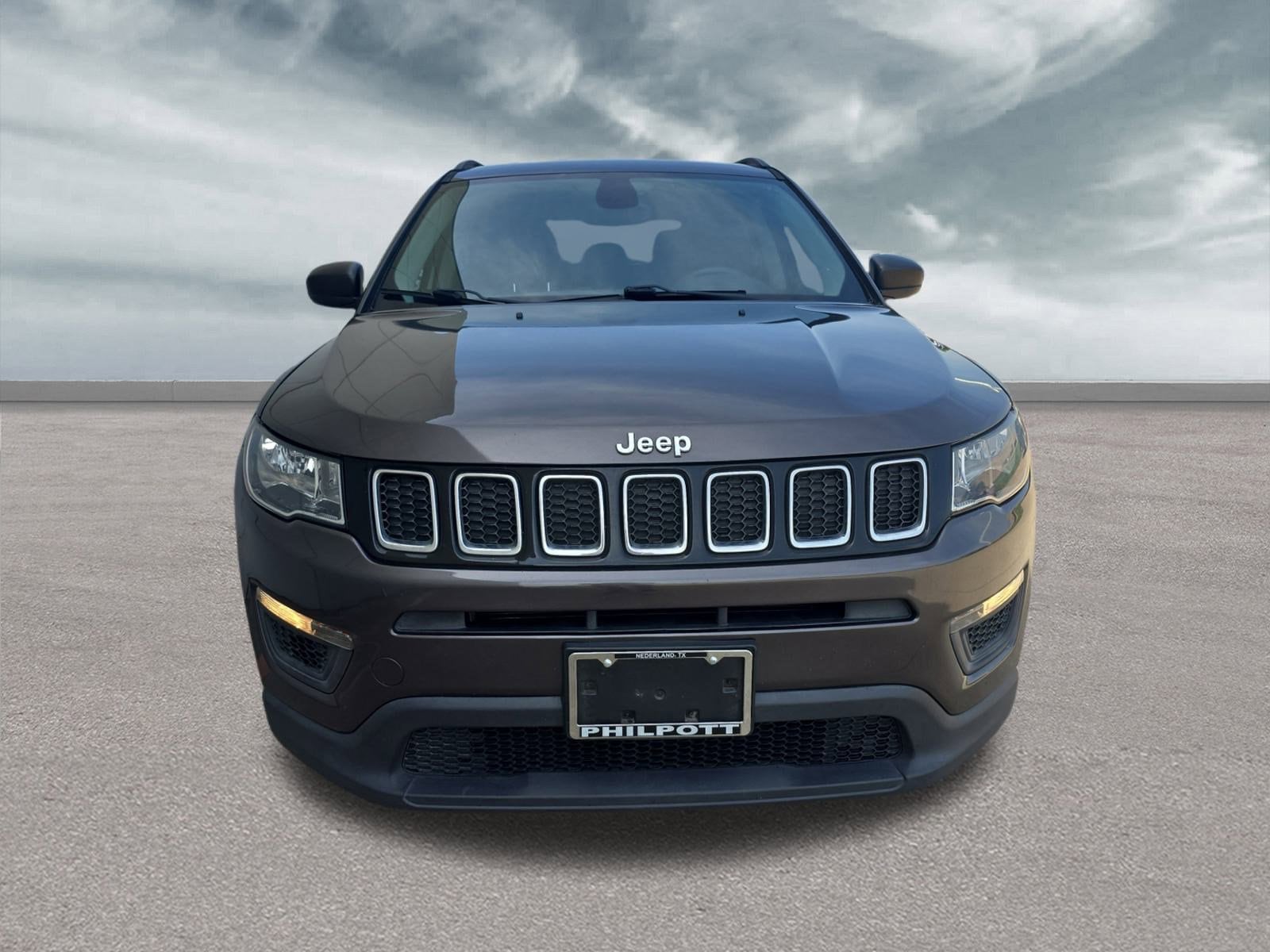 Used 2018 Jeep Compass Sport with VIN 3C4NJCAB7JT133525 for sale in Nederland, TX