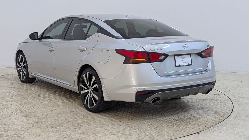 Used 2020 Nissan Altima 2.5 SR Sedan