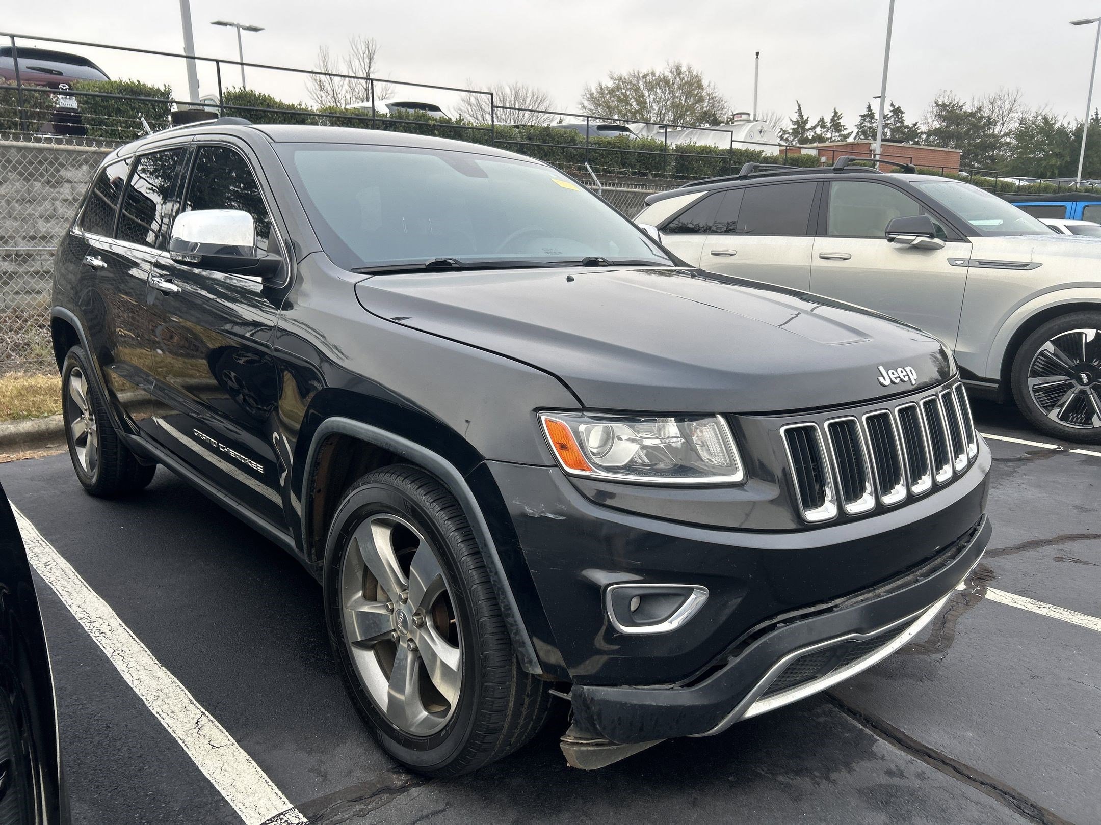 2014 Jeep Grand Cherokee Limited photo 2