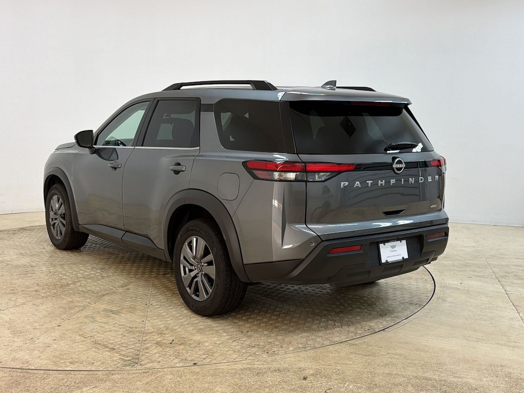 Used 2025 Nissan Pathfinder SV SUV