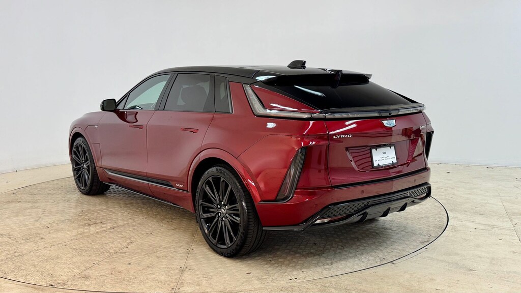 New 2026 CADILLAC LYRIQ-V V-Series SUV