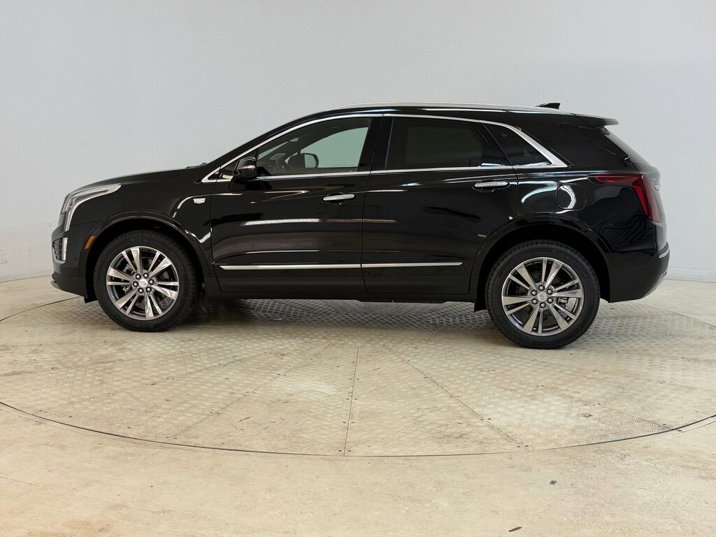 New 2026 CADILLAC XT5 Premium Luxury SUV