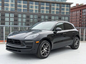 2026 Porsche Macan SUV