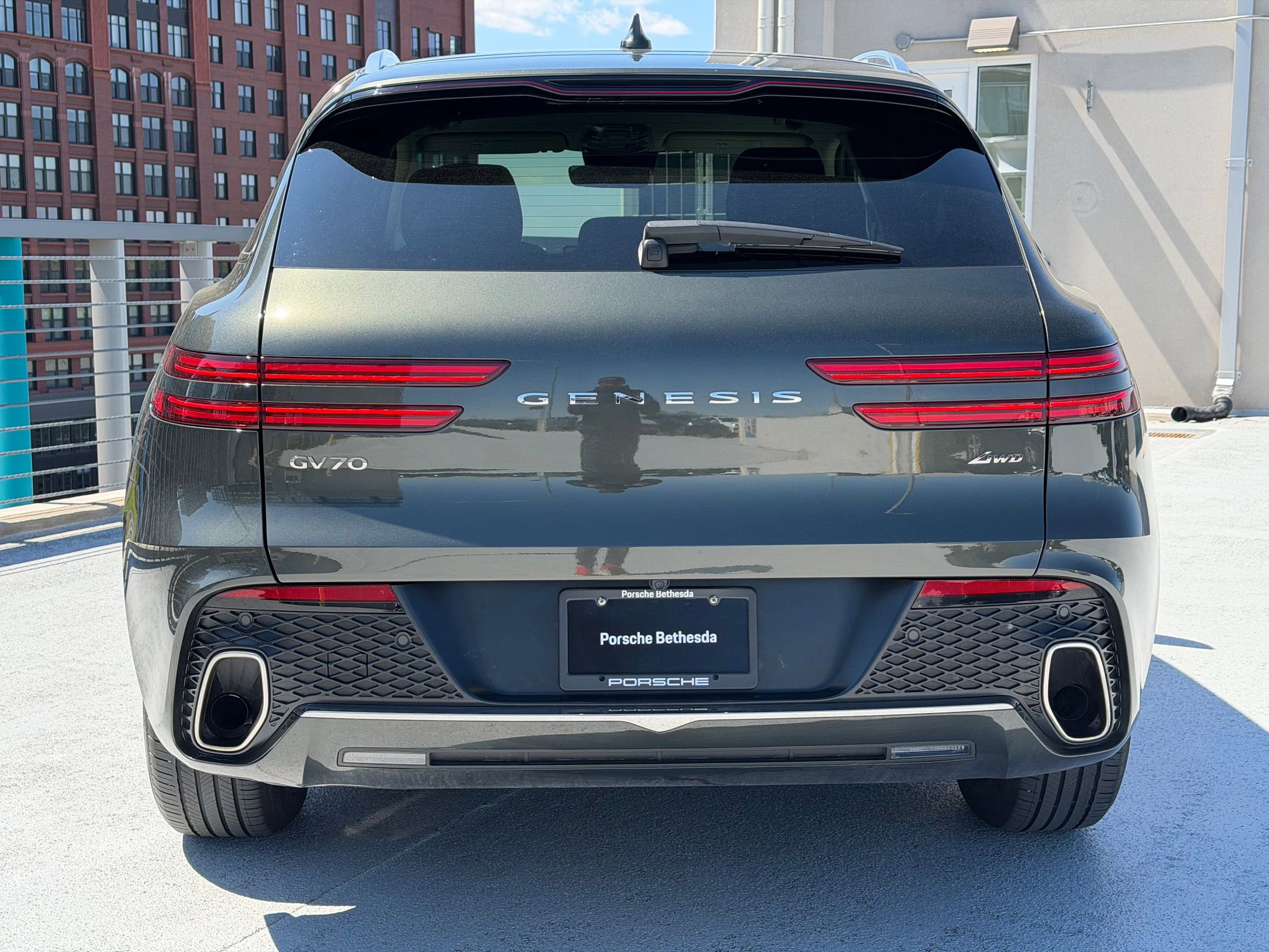 GV70 2.5T SUV