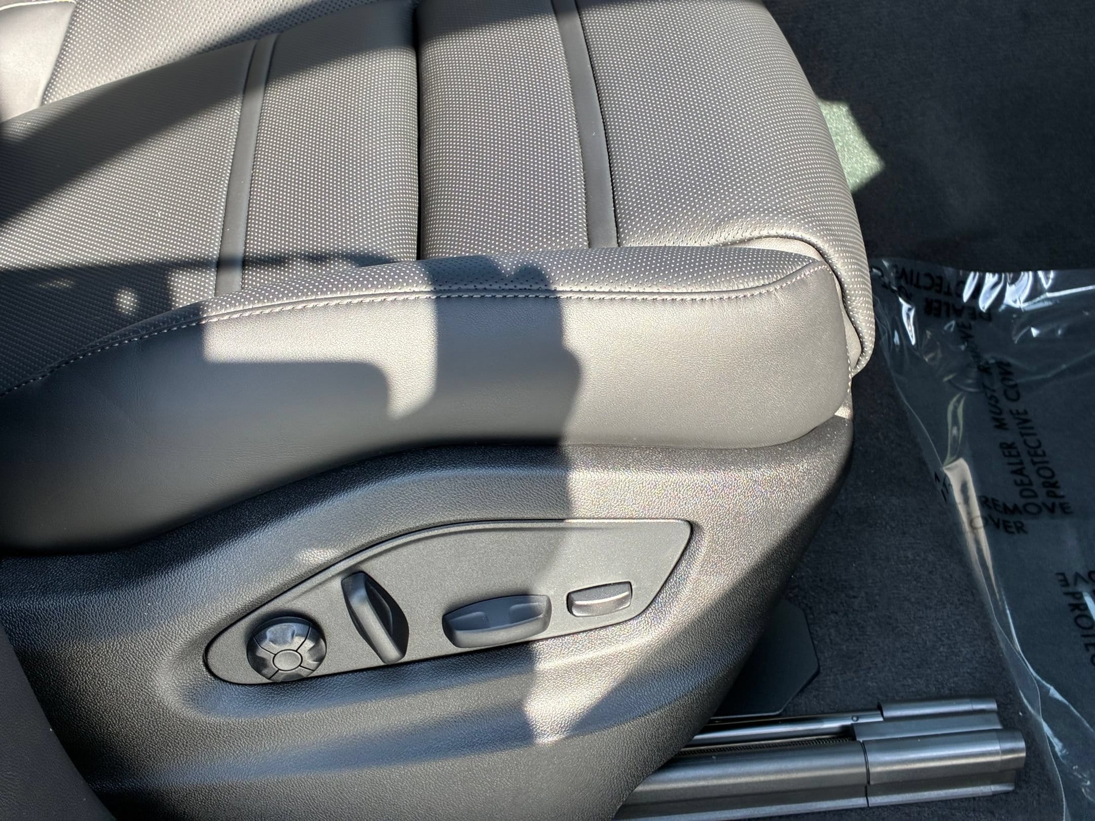 2026 Porsche Cayenne Coupe S - Photo 12