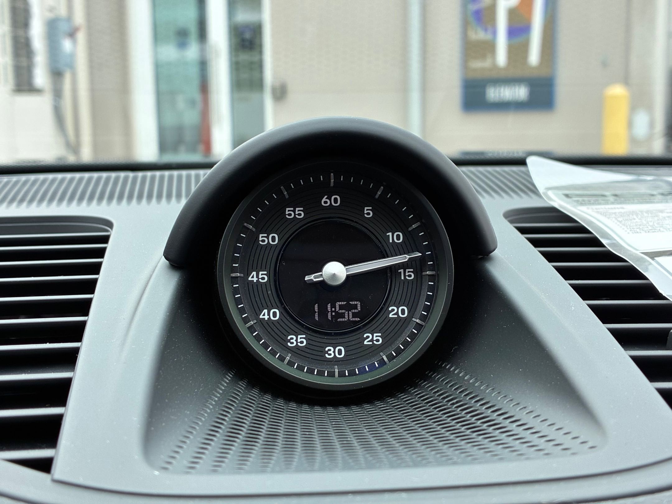 2025 Porsche Panamera Base - Photo 16