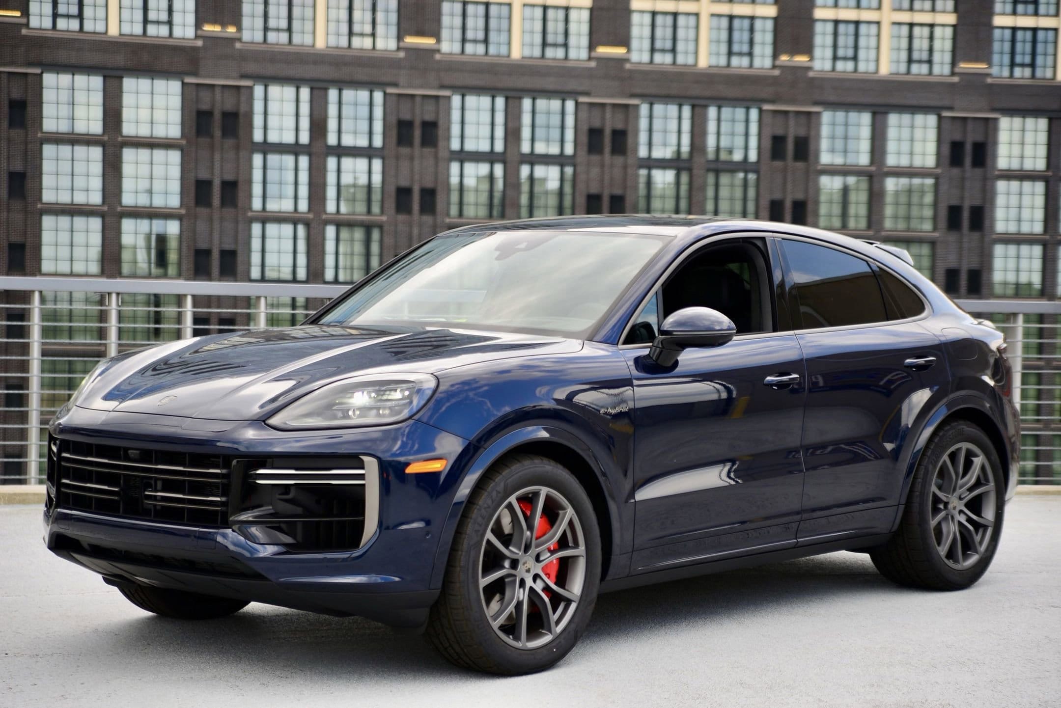 2025 Porsche Cayenne Coup