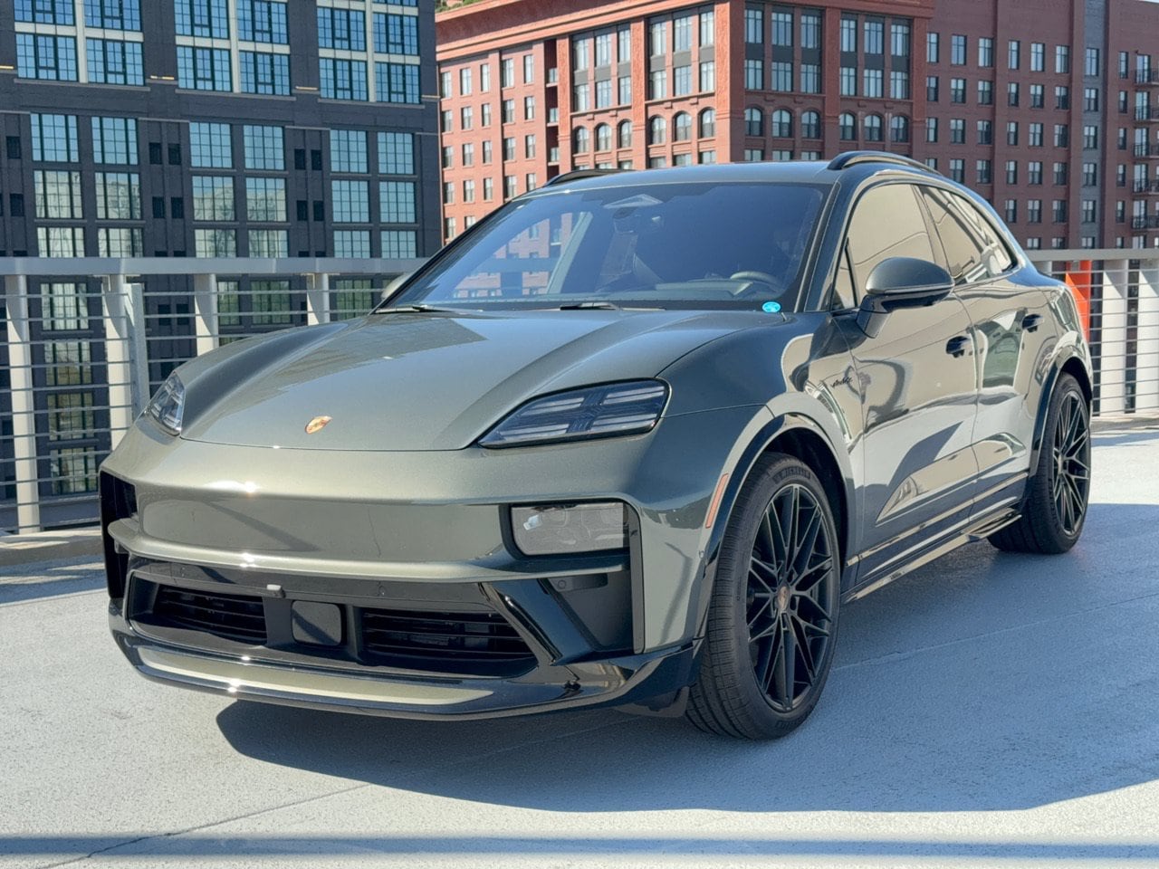 2026 Porsche Macan