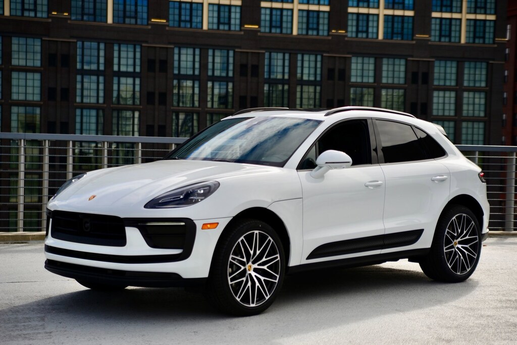 New 2026 Porsche Macan  SUV