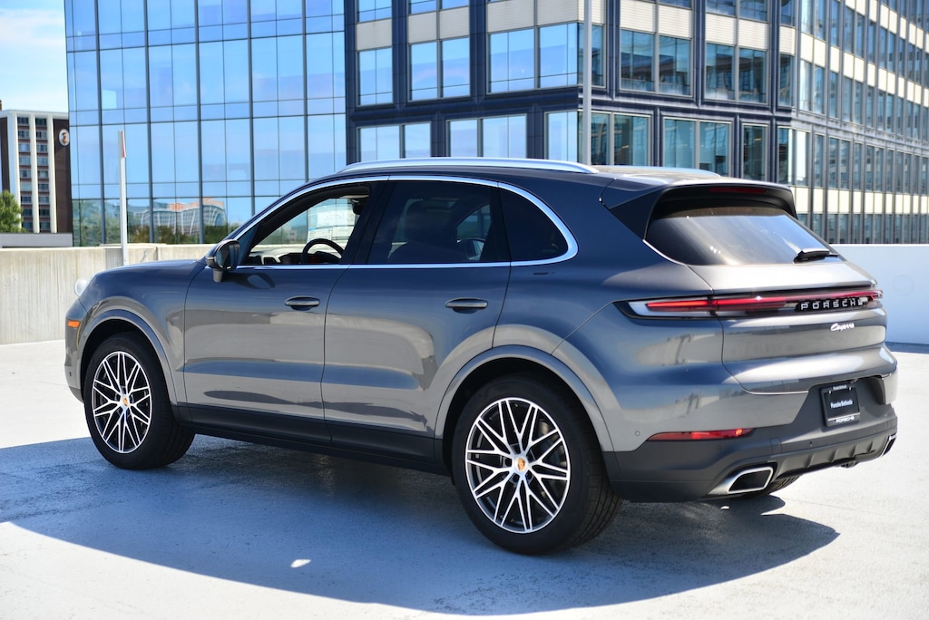 New 2025 Porsche Cayenne  SUV