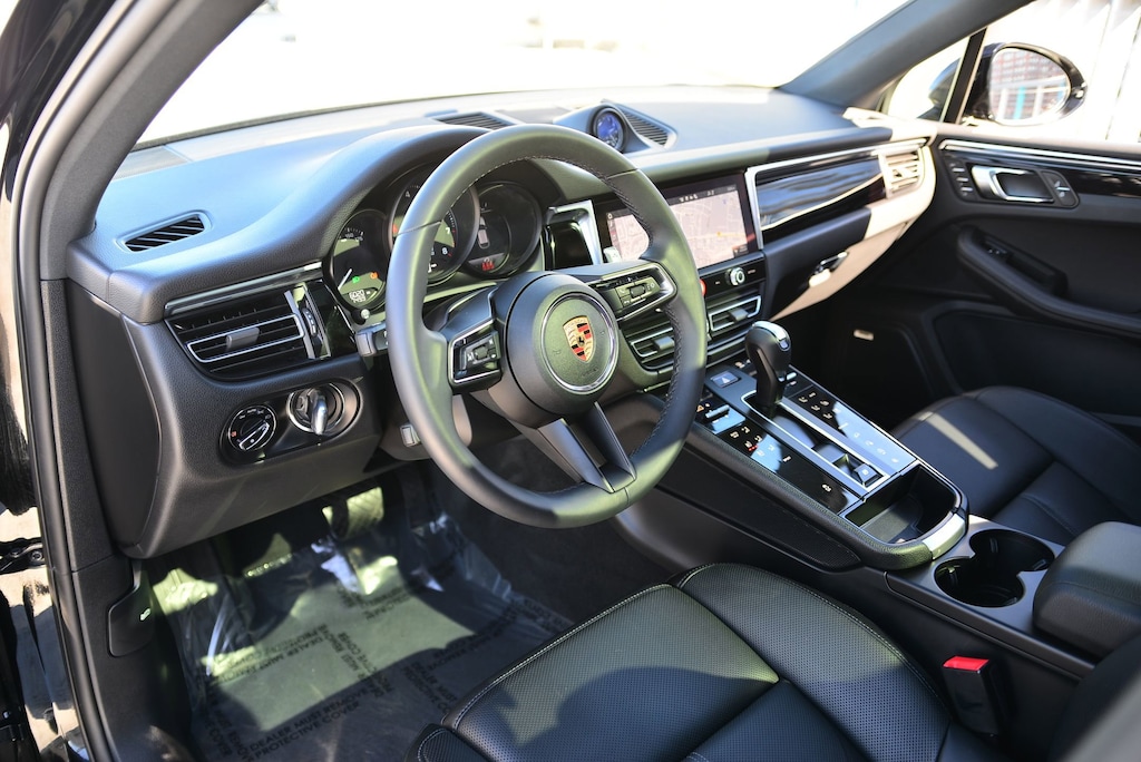 Certified 2025 Porsche Macan SUV