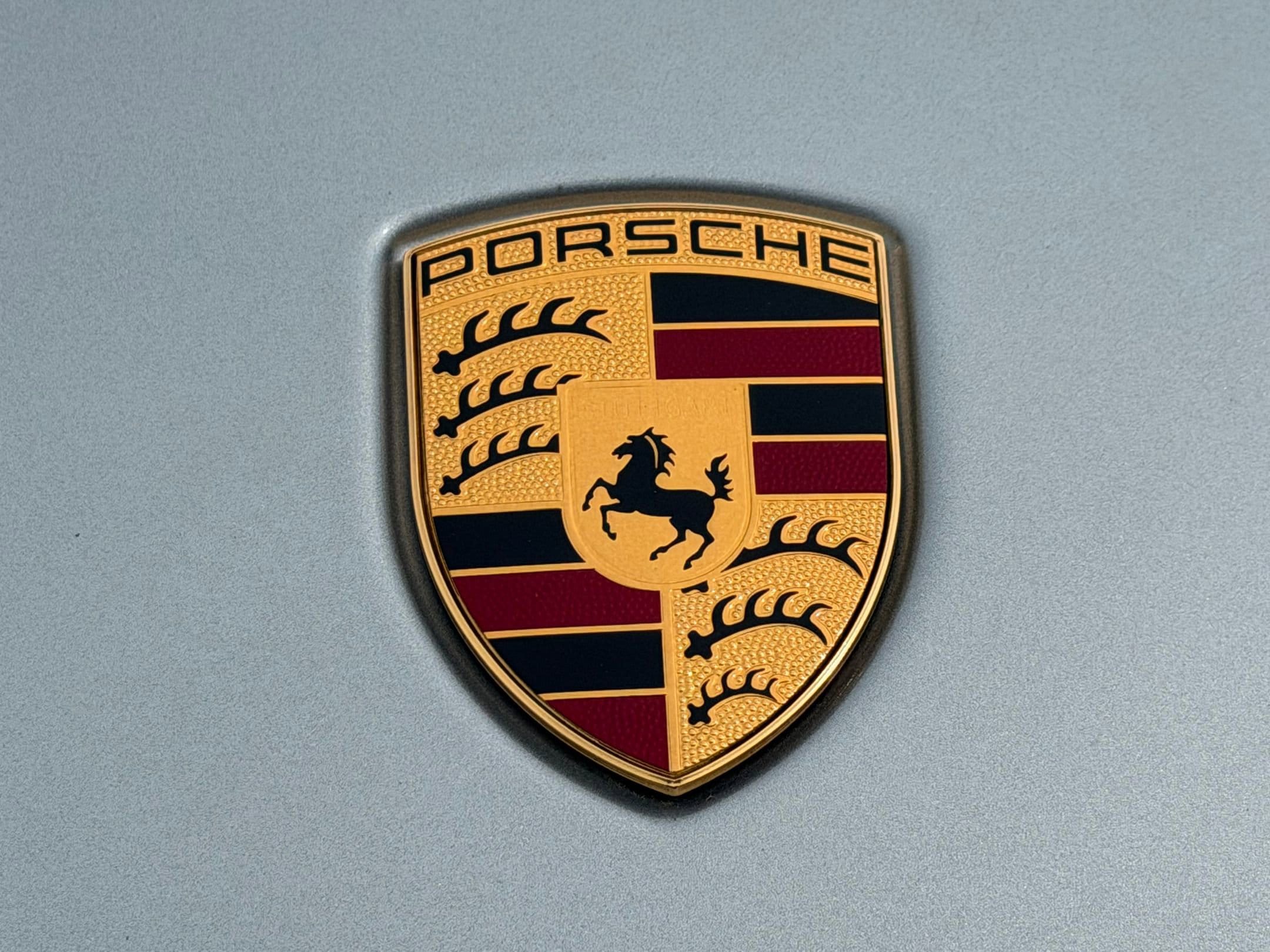 2026 Porsche Macan - Photo 11