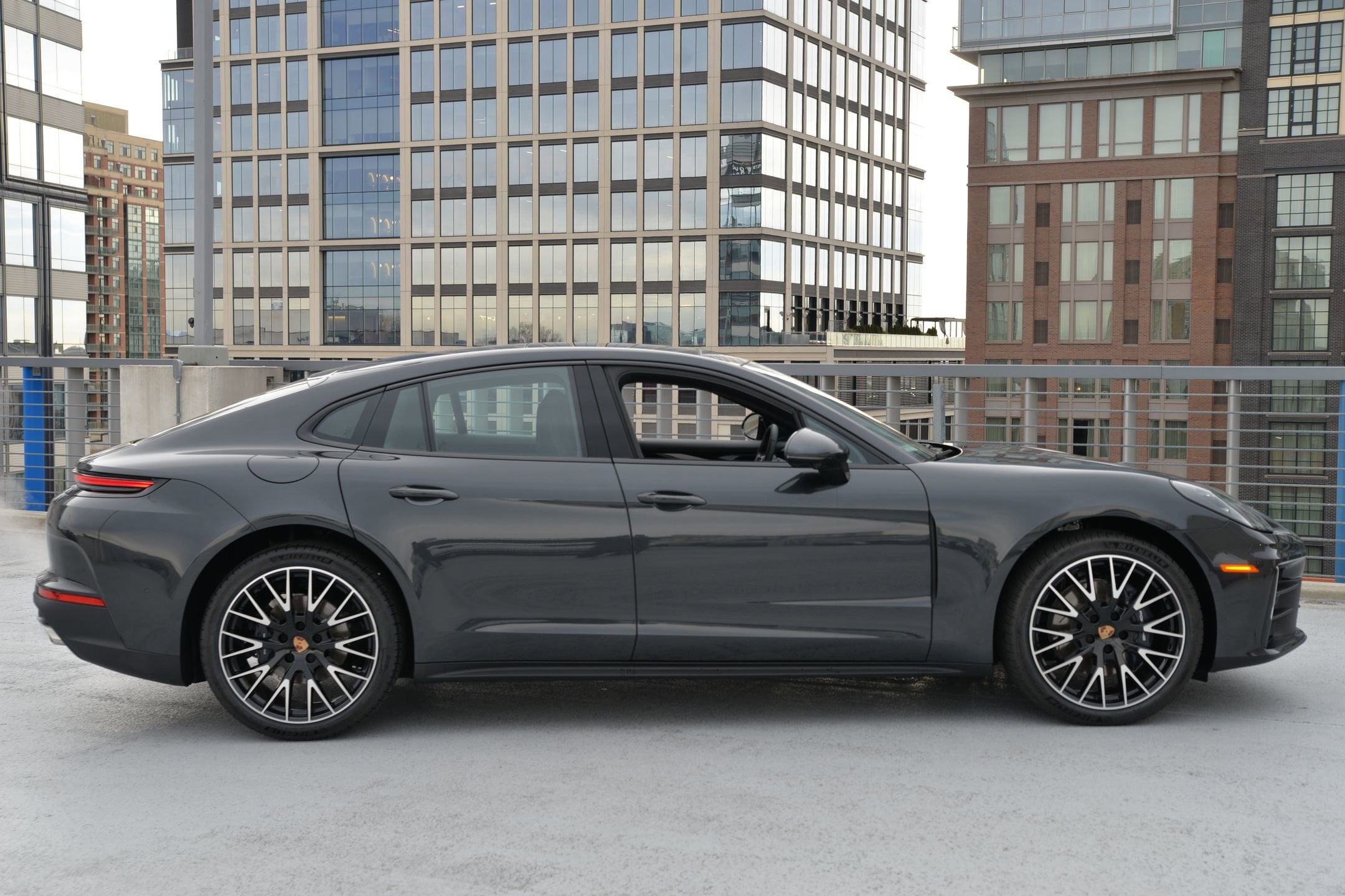 2026 Porsche Panamera Base - Photo 8