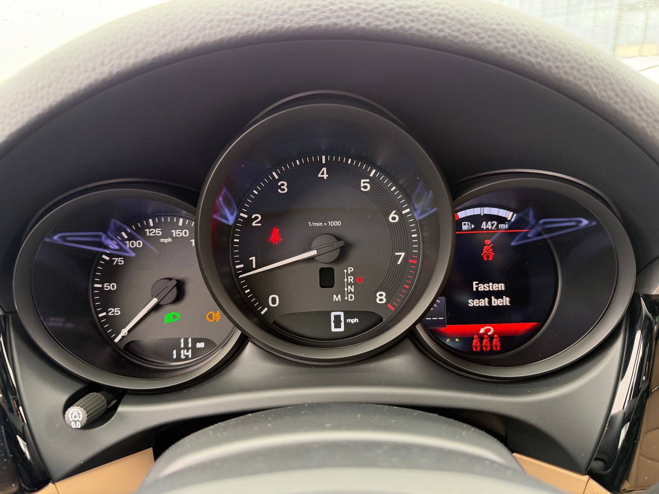 2026 Porsche Macan T - Photo 33