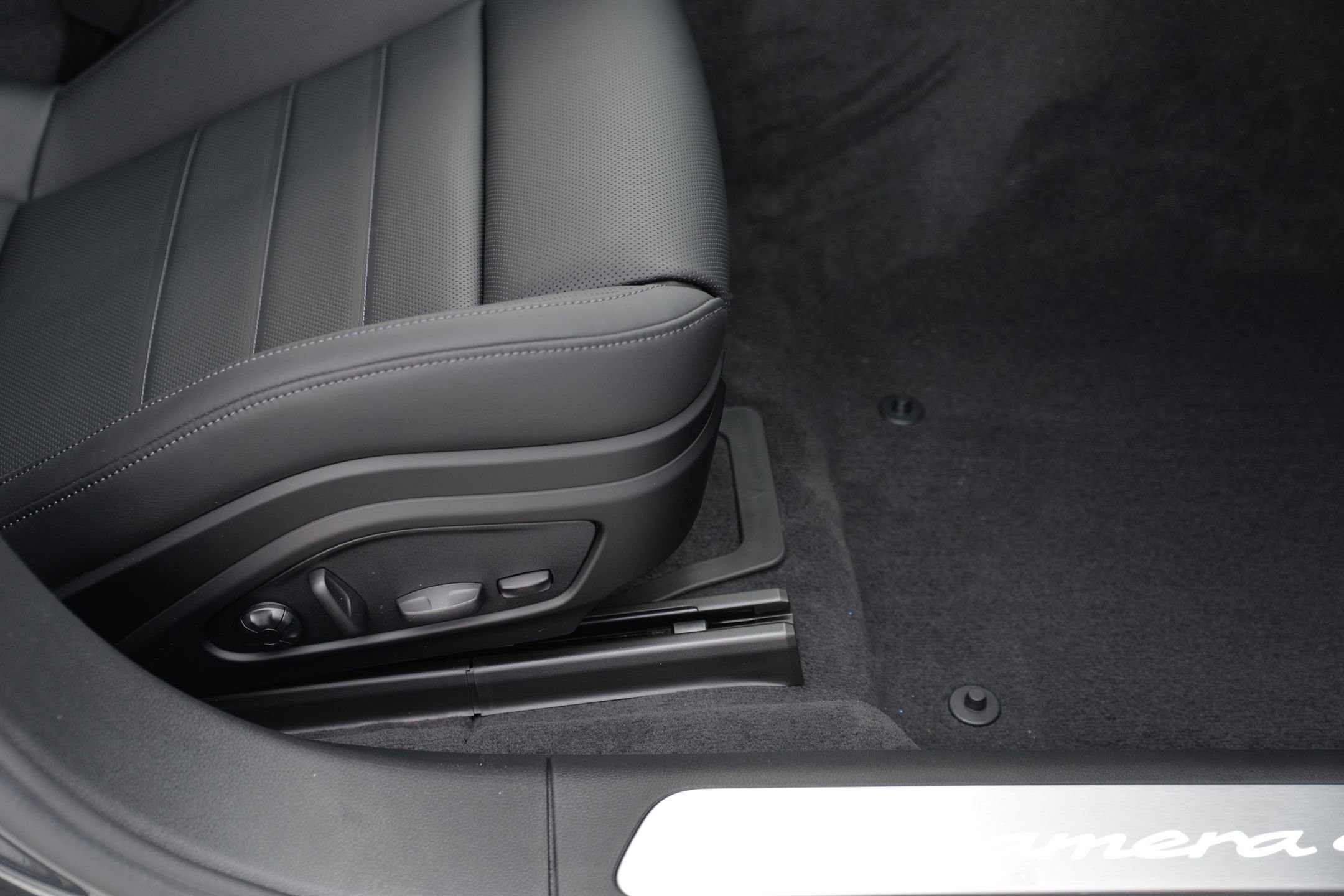 2026 Porsche Panamera Base - Photo 16