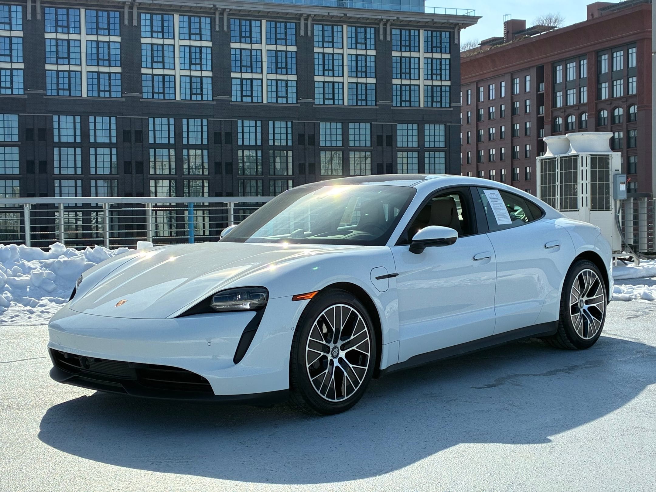 2022 Porsche Taycan Base