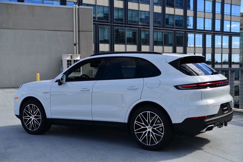 New 2026 Porsche Cayenne E-Hybrid  SUV