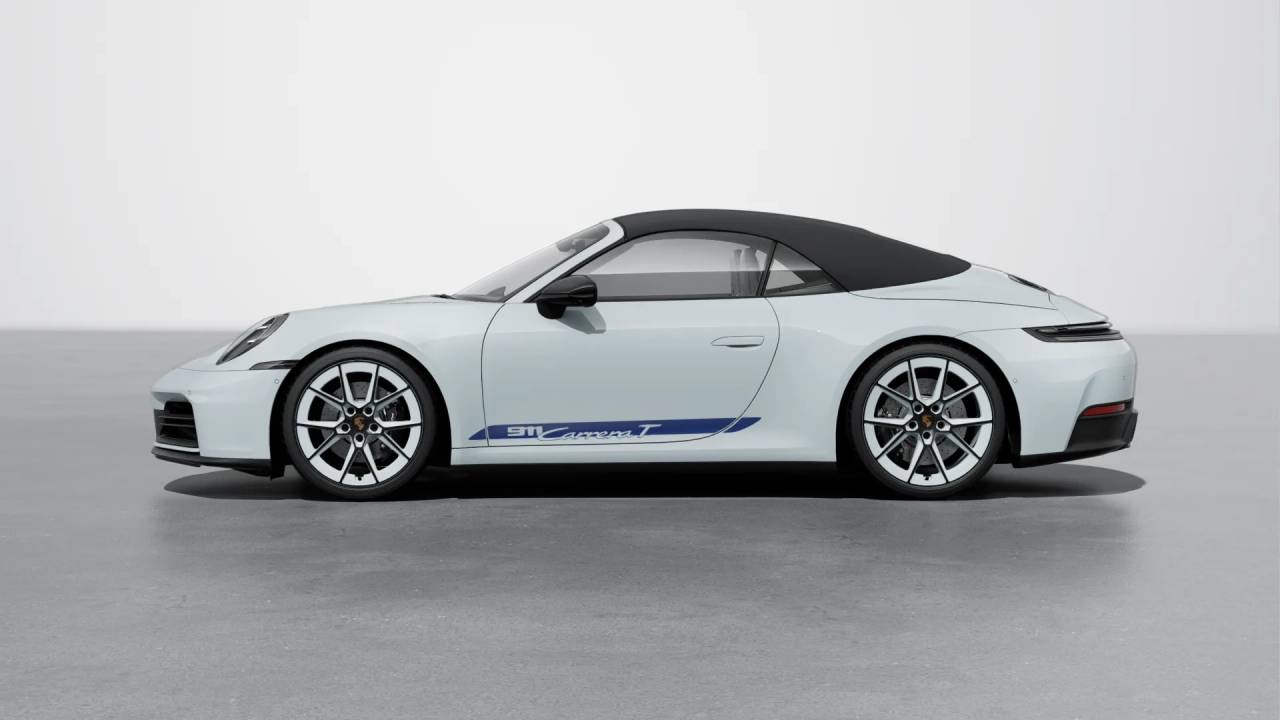 2026 Porsche 911 T photo 2