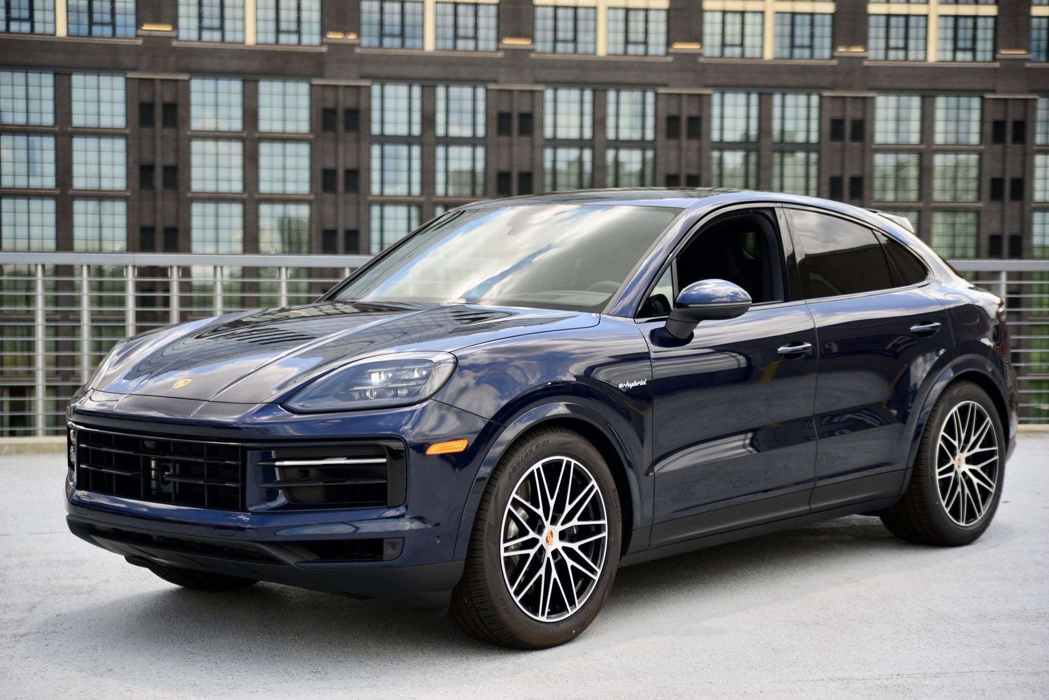 2025 Porsche Cayenne Coup