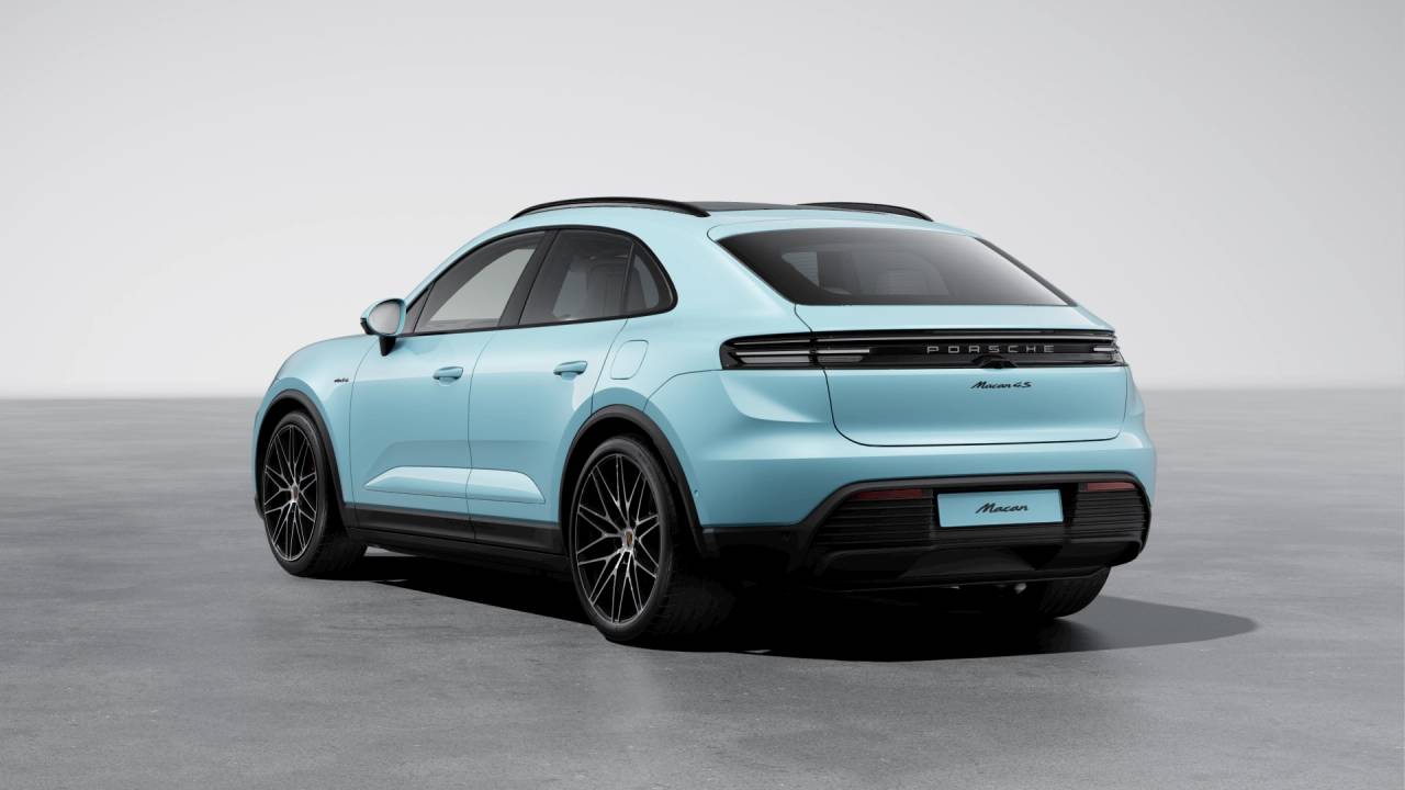 2026 Porsche Macan Electric photo 3