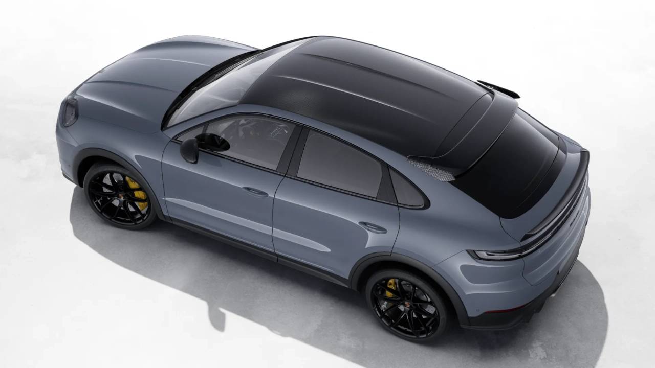 2026 Porsche Cayenne Coupe Turbo GT photo 3