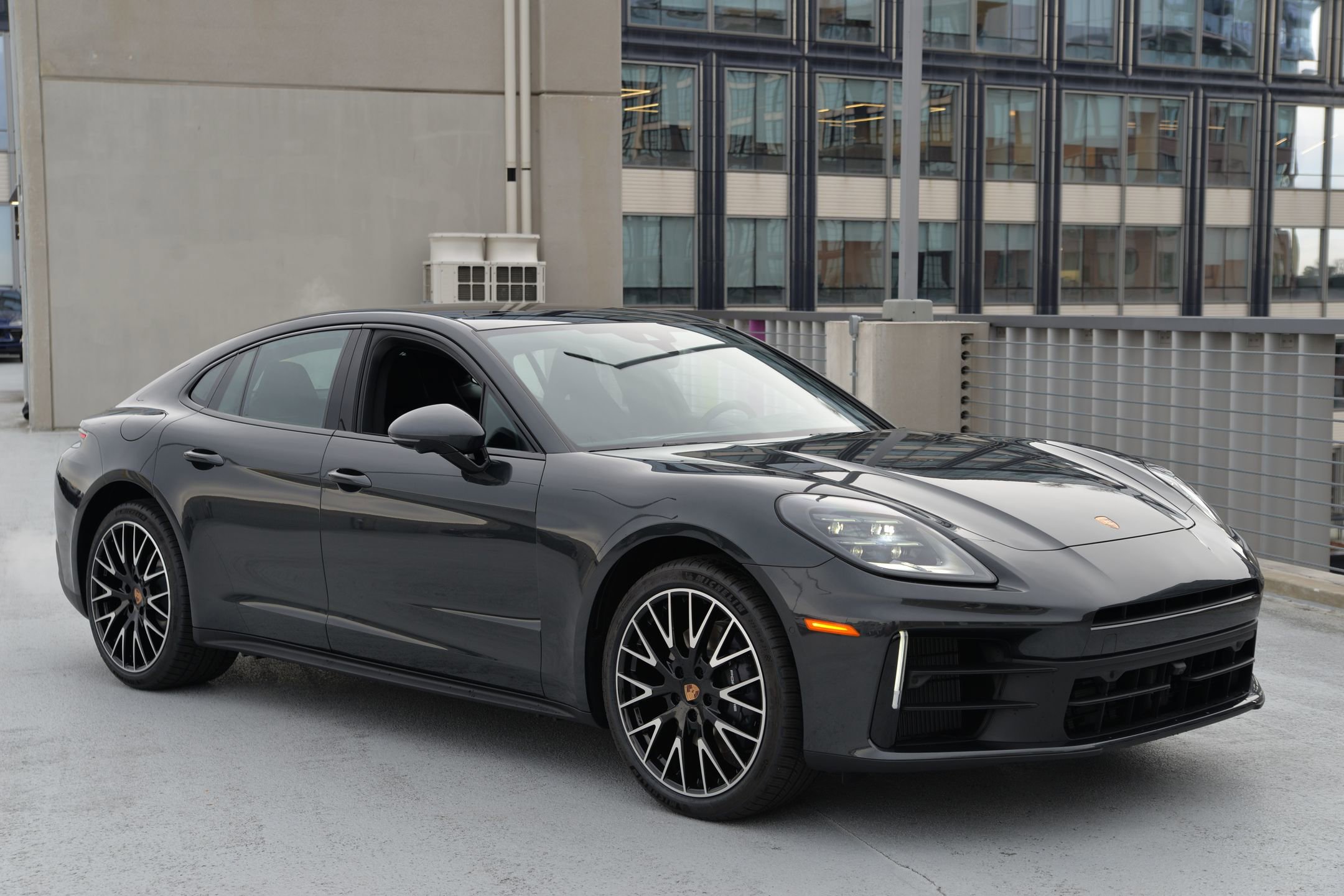 2026 Porsche Panamera Base - Photo 9