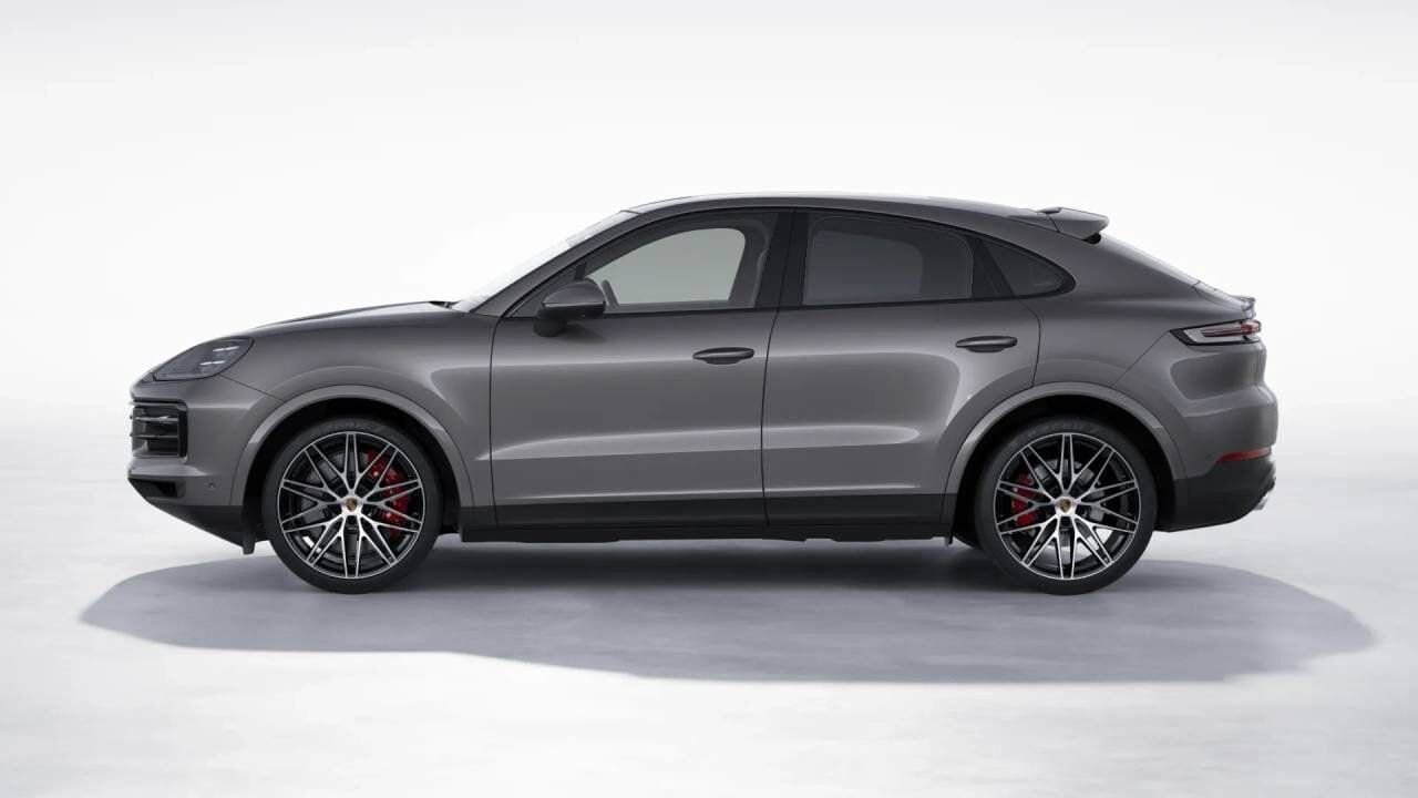 2026 Porsche Cayenne Coupe S photo 2