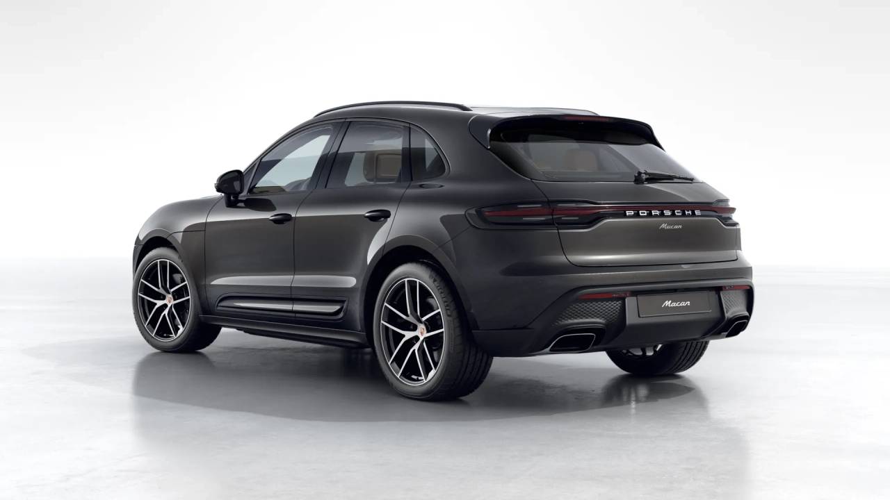 2026 Porsche Macan T photo 3