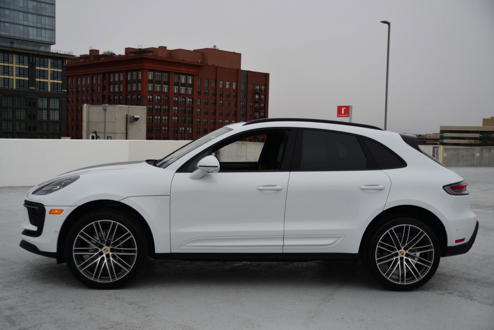 Used 2025 Porsche Macan Base with VIN WP1AA2A53SLB07468 for sale in North Bethesda, MD