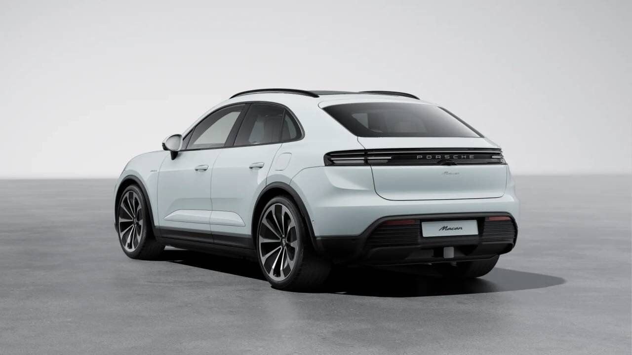 2025 Porsche Macan Electric photo 2