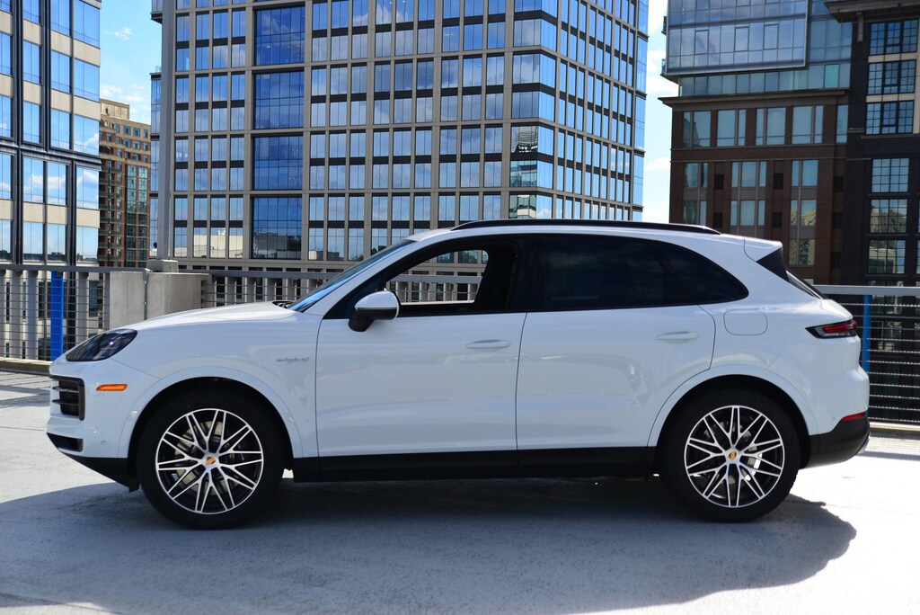 New 2026 Porsche Cayenne E-Hybrid  SUV