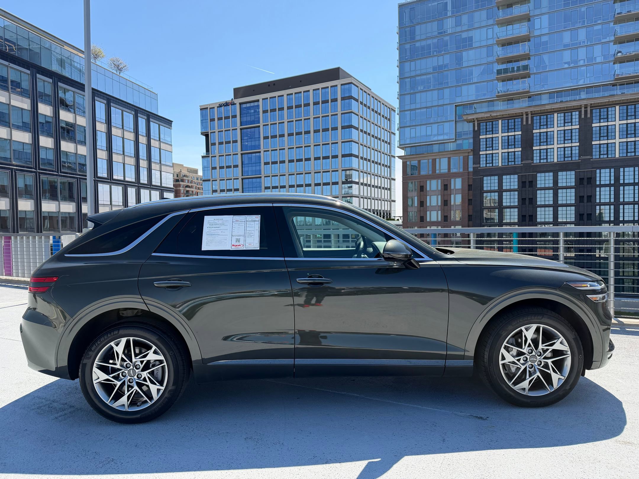 GV70 2.5T SUV