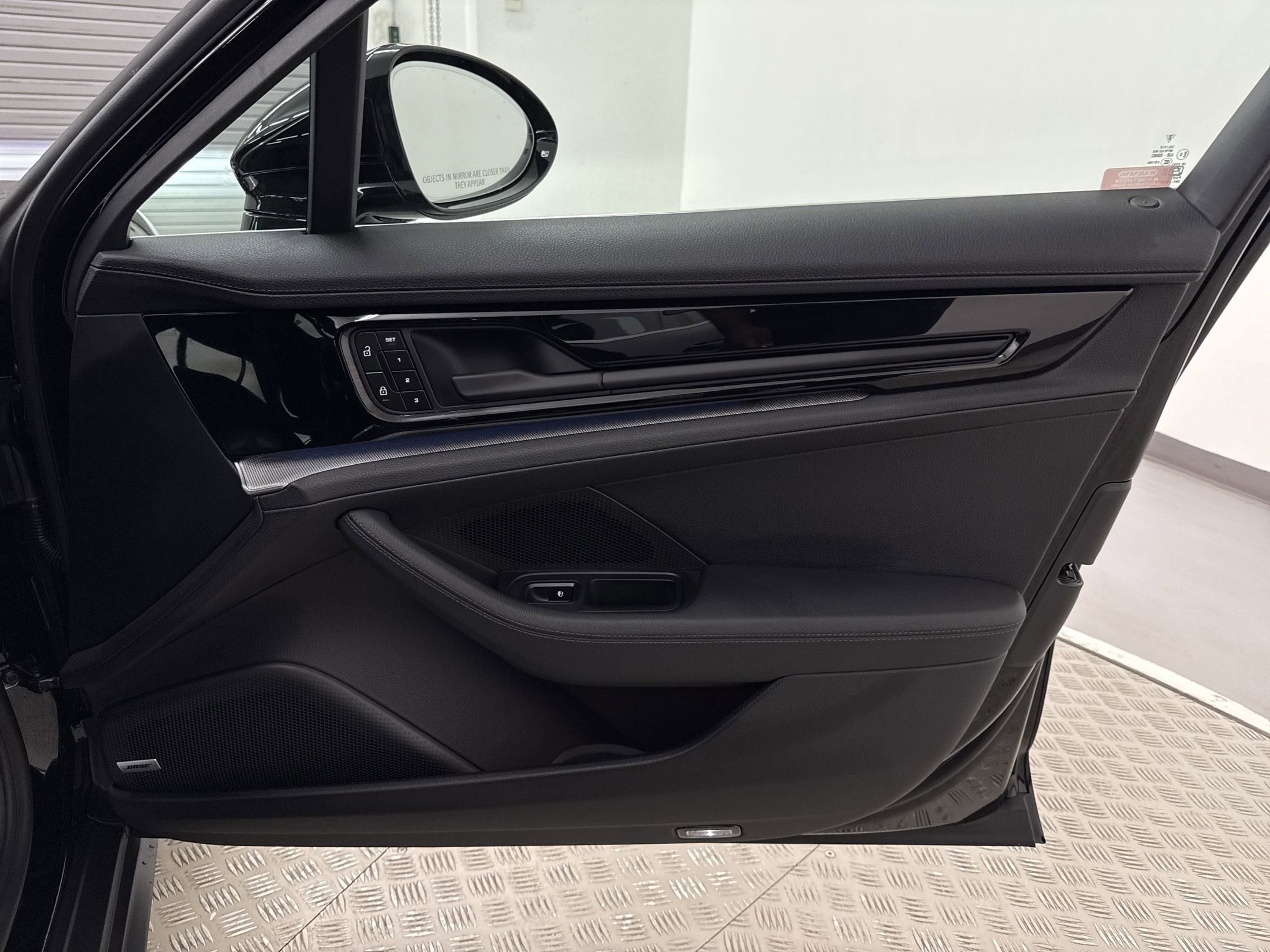 2025 Porsche Panamera Base - Photo 34