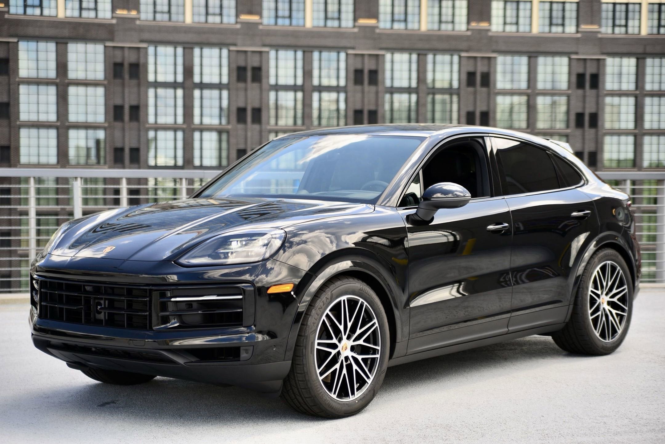 2025 Porsche Cayenne Coup
