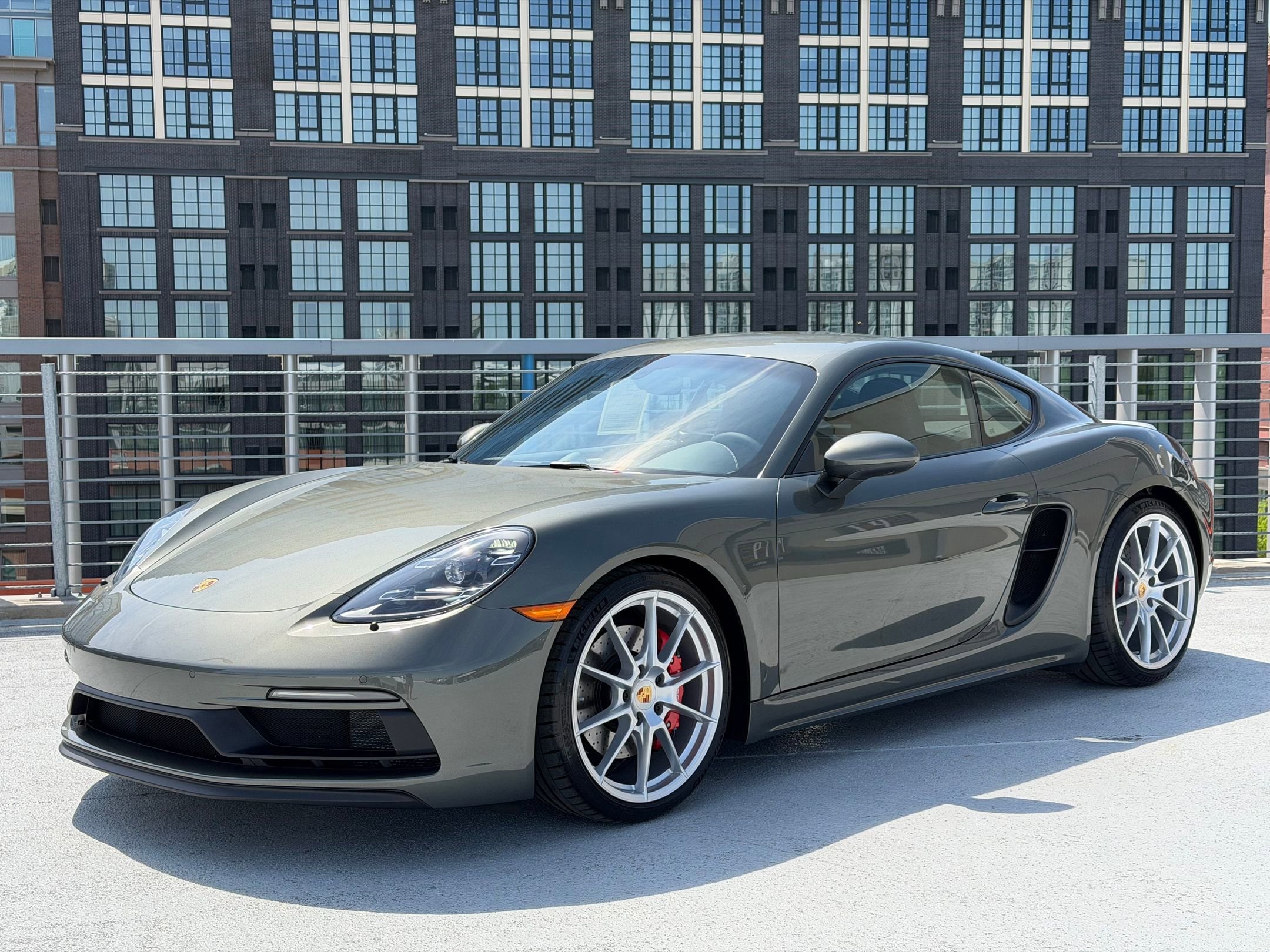2025 Porsche 718 Cayman GTS's photo