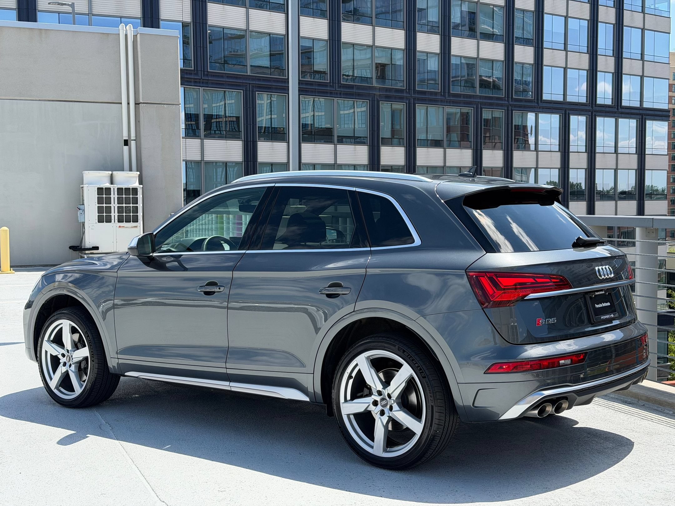 SQ5 Premium Plus SUV