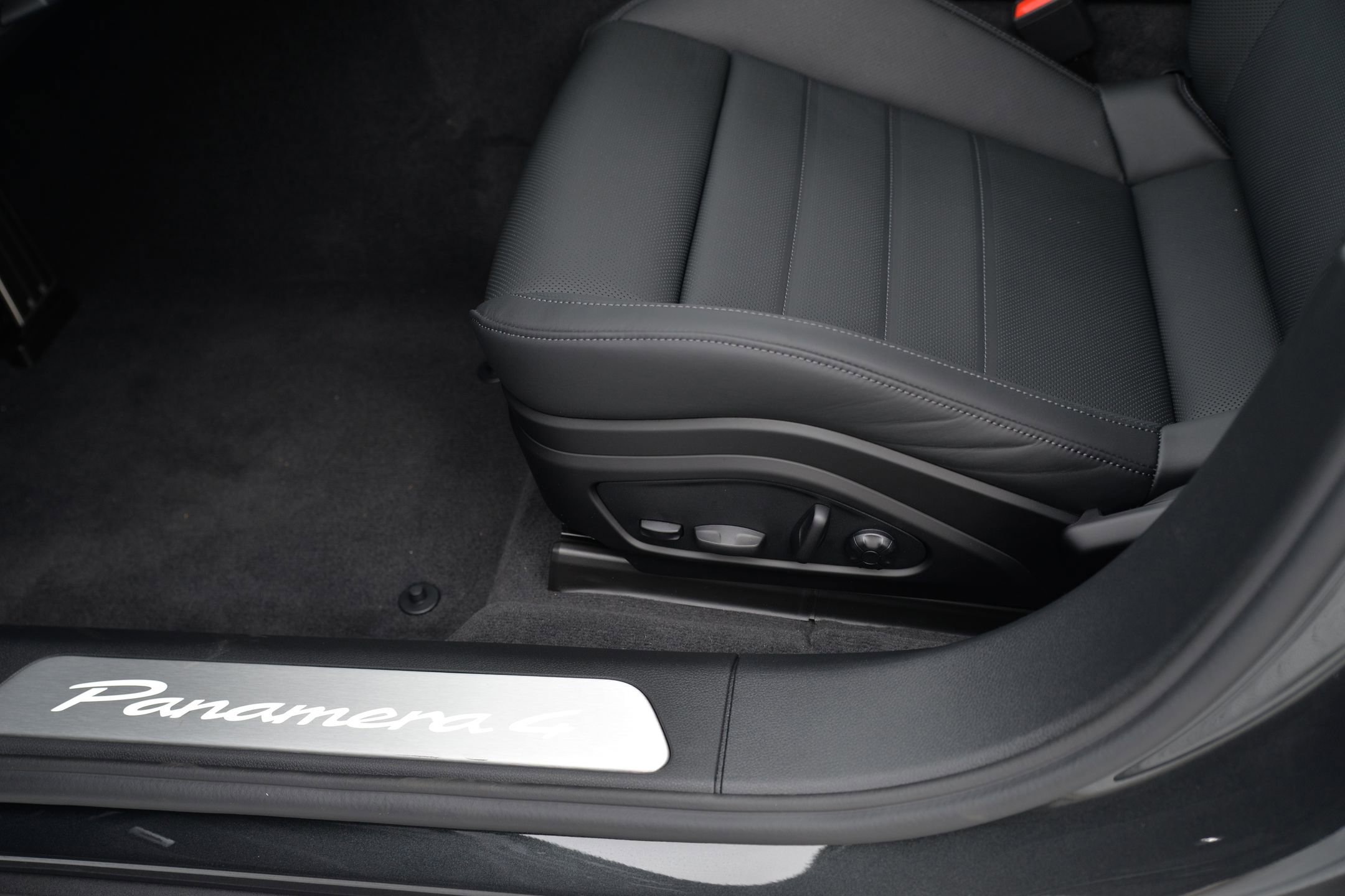 2026 Porsche Panamera Base - Photo 25