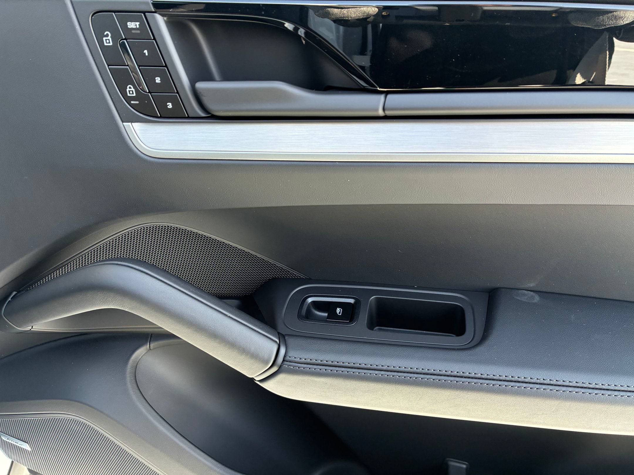 2026 Porsche Cayenne Coupe S - Photo 11