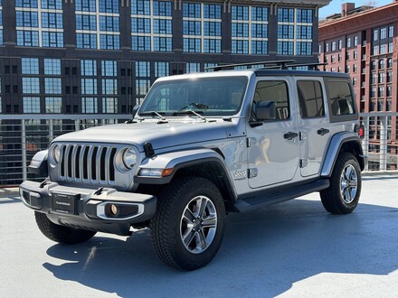 2019 Jeep Wrangler Sahara SUV