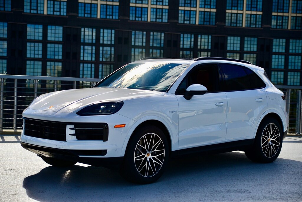 New 2026 Porsche Cayenne E-Hybrid  SUV