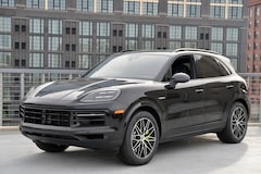 2026 Porsche Cayenne E-Hybrid SUV