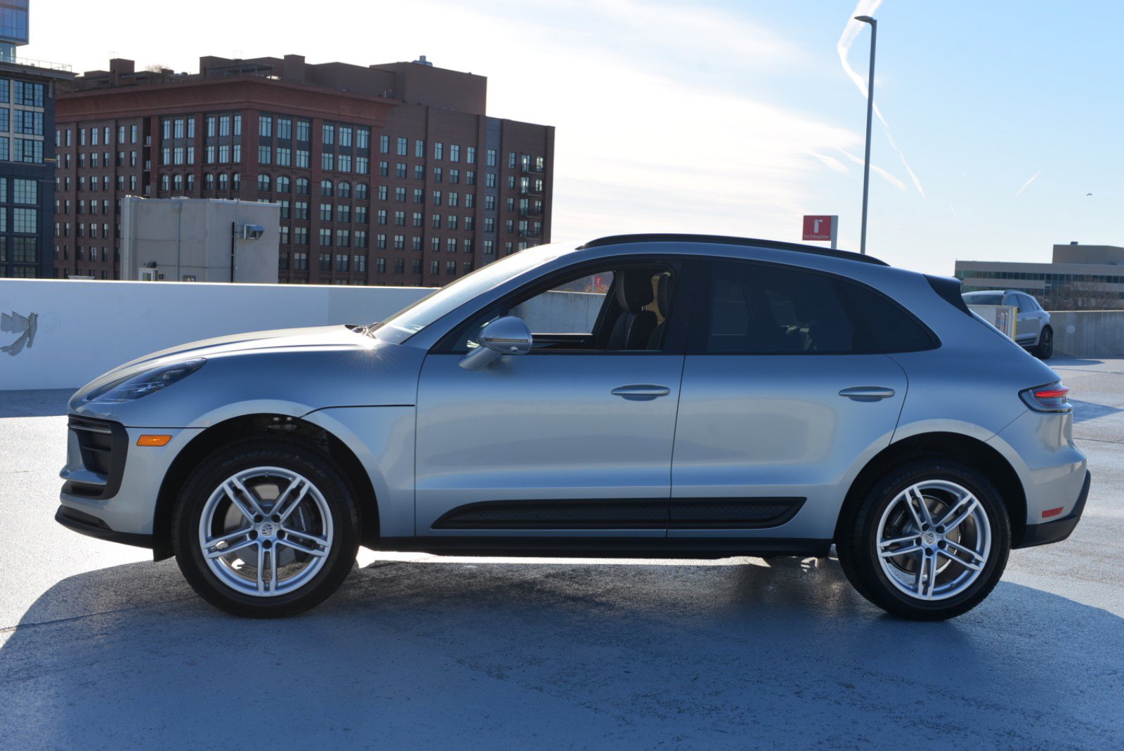 Used 2025 Porsche Macan Base with VIN WP1AA2A55SLB05530 for sale in North Bethesda, MD