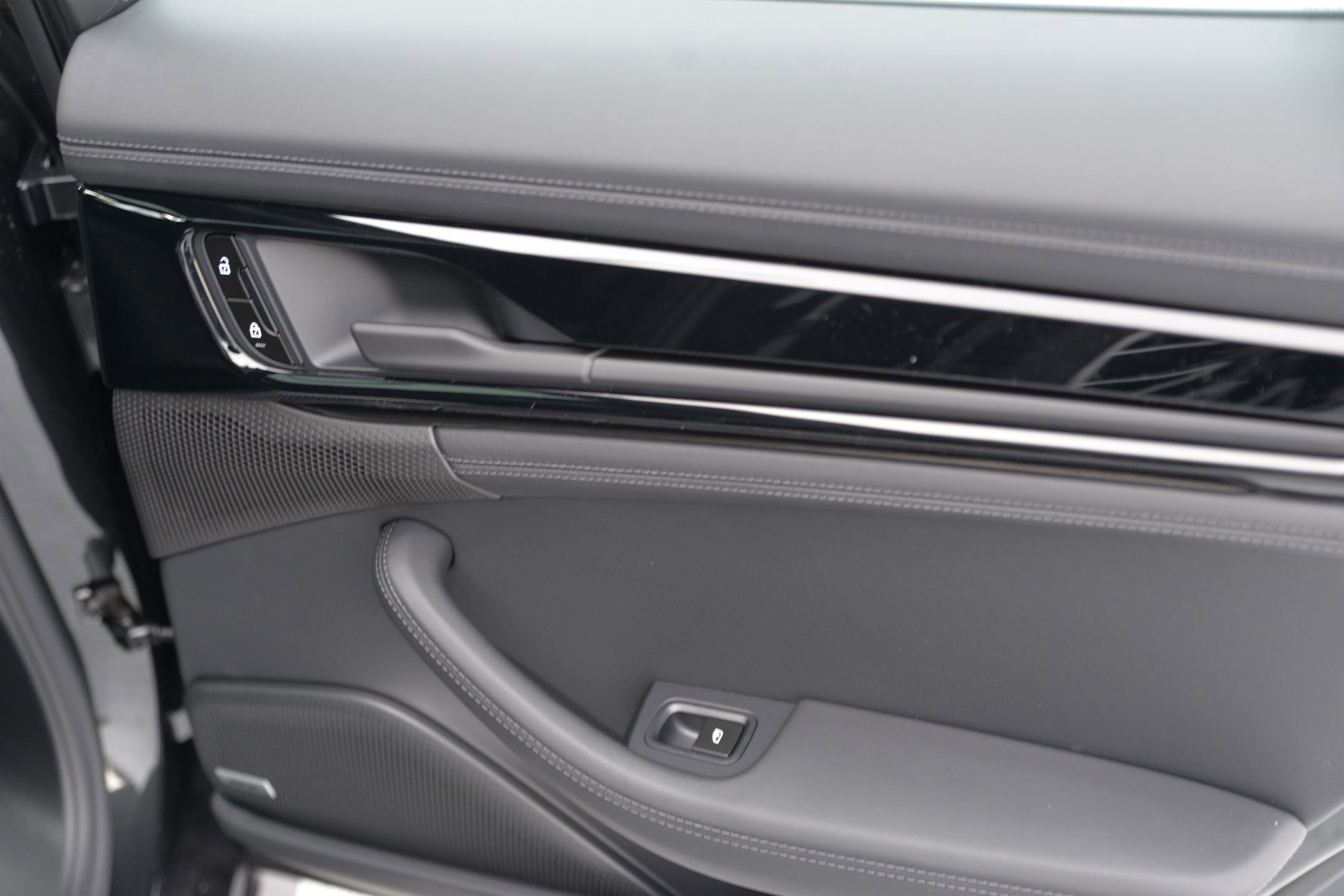 2026 Porsche Panamera Base - Photo 20
