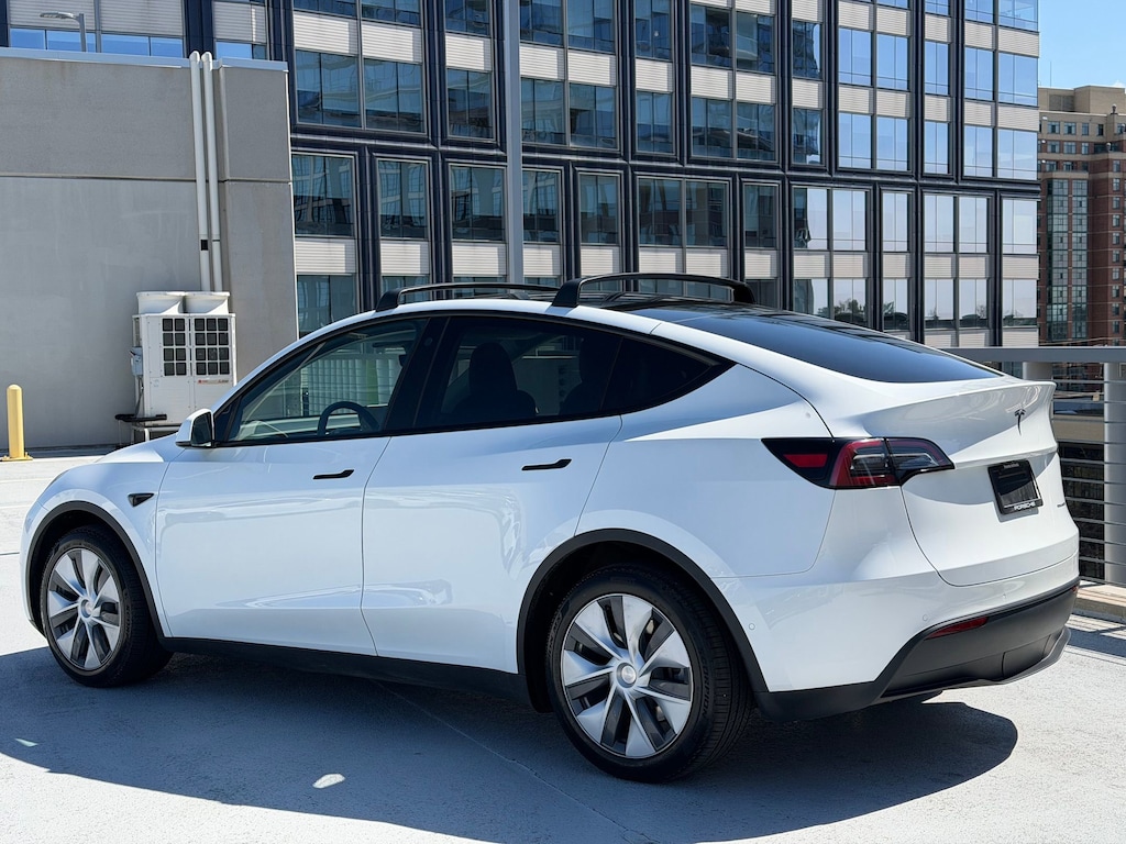 Used 2022 Tesla Model Y Long Range SUV